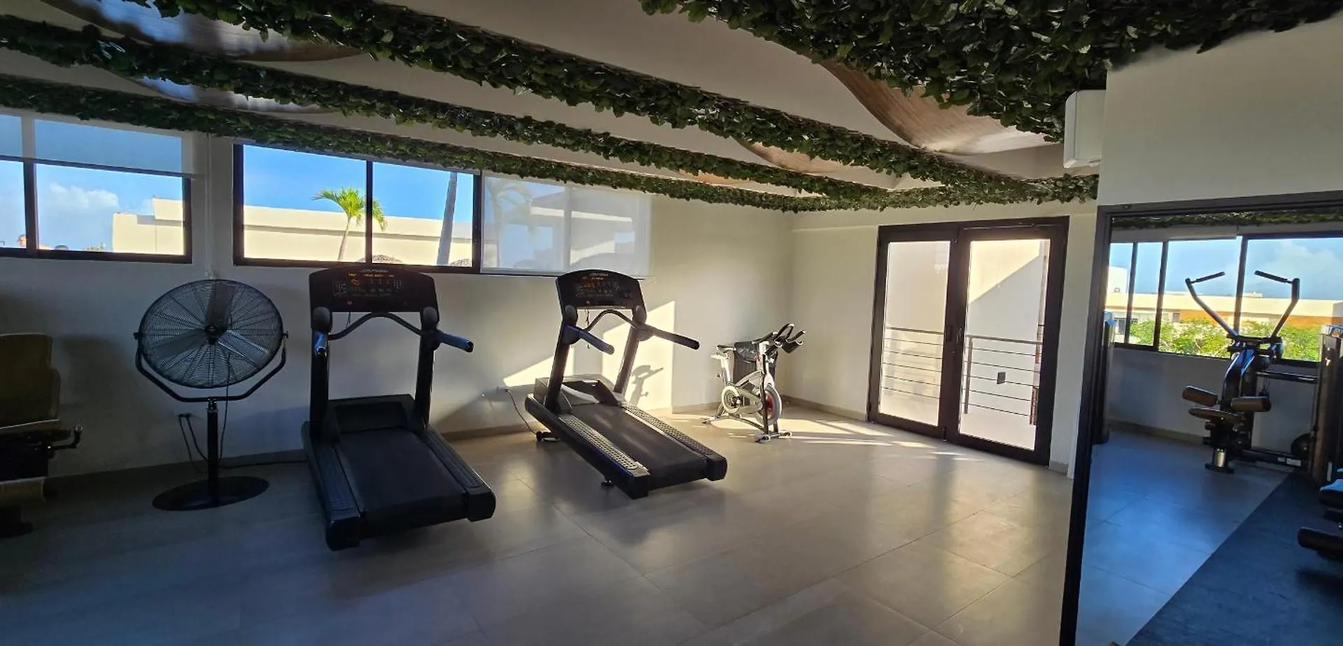Loft Apartment In A Private Condominium トゥルム